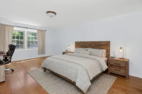 2S742 Avenue Orleans Oak Brook IL 60523