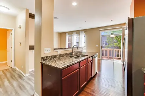 932 Tuscany Drive Streamwood IL 60107