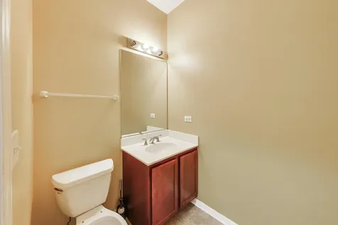 932 Tuscany Drive Streamwood IL 60107