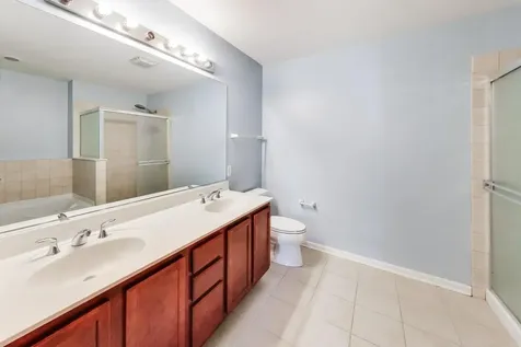 932 Tuscany Drive Streamwood IL 60107