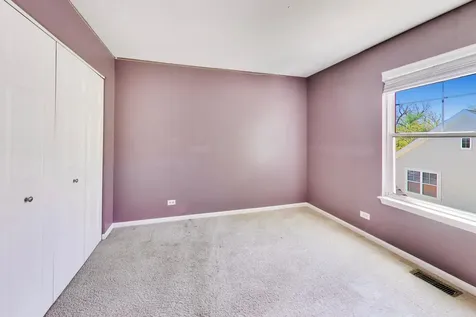 932 Tuscany Drive Streamwood IL 60107