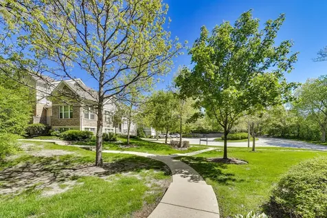 932 Tuscany Drive Streamwood IL 60107
