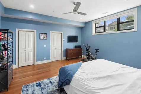 3641 North Ashland Avenue Chicago IL 60613