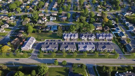 432 Prosper Lane Carol Stream IL 60188
