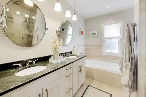 3104 North Southport Avenue Chicago IL 60657
