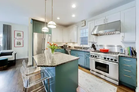 3104 North Southport Avenue Chicago IL 60657