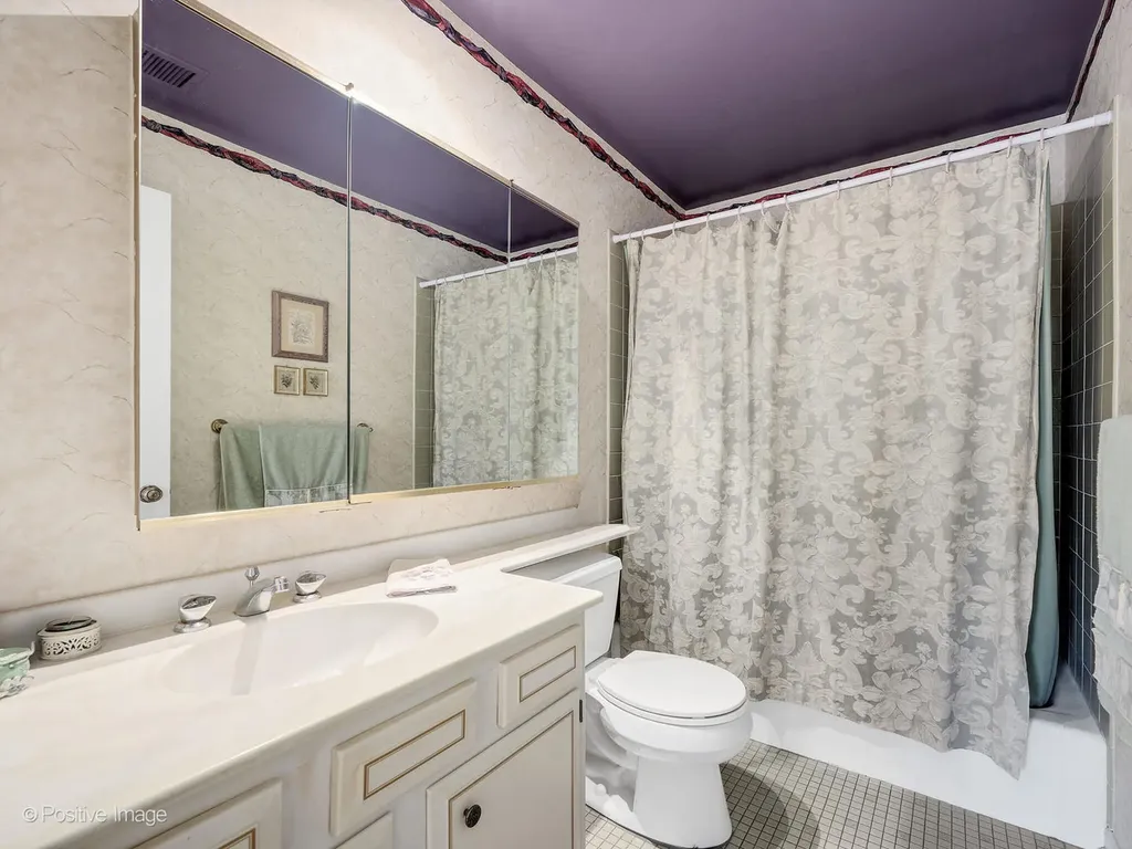 1S055 Spring Road Oakbrook Terrace IL 60181