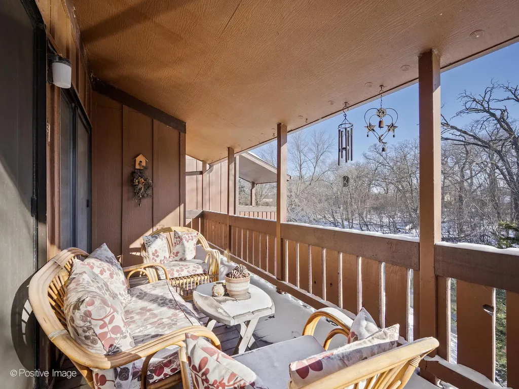 1S055 Spring Road Oakbrook Terrace IL 60181