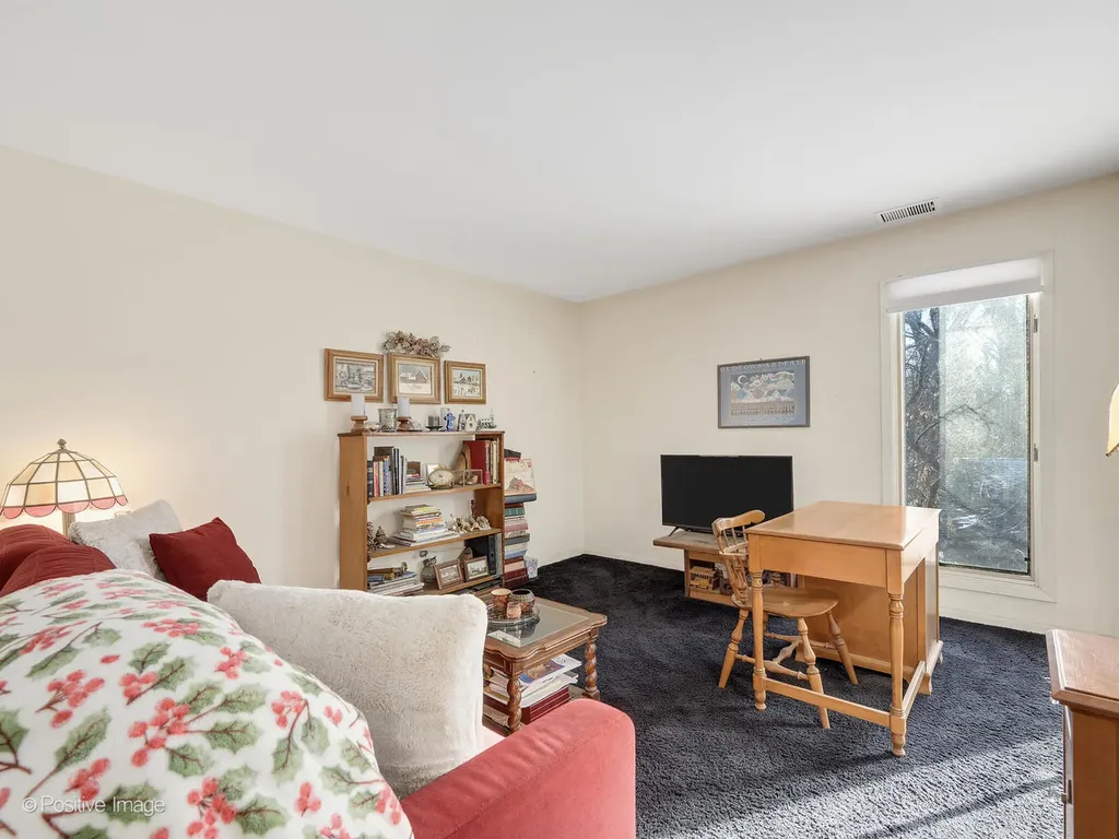1S055 Spring Road Oakbrook Terrace IL 60181