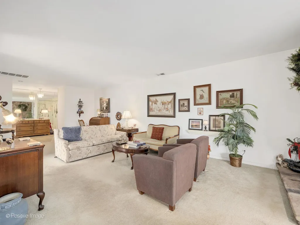 1S055 Spring Road Oakbrook Terrace IL 60181