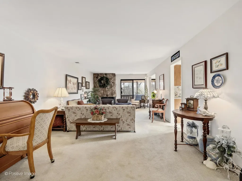 1S055 Spring Road Oakbrook Terrace IL 60181