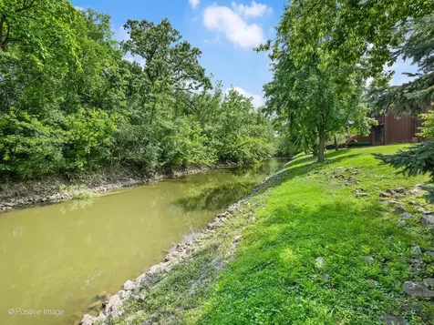 1S055 Spring Road Oakbrook Terrace IL 60181