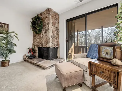 1S055 Spring Road Oakbrook Terrace IL 60181