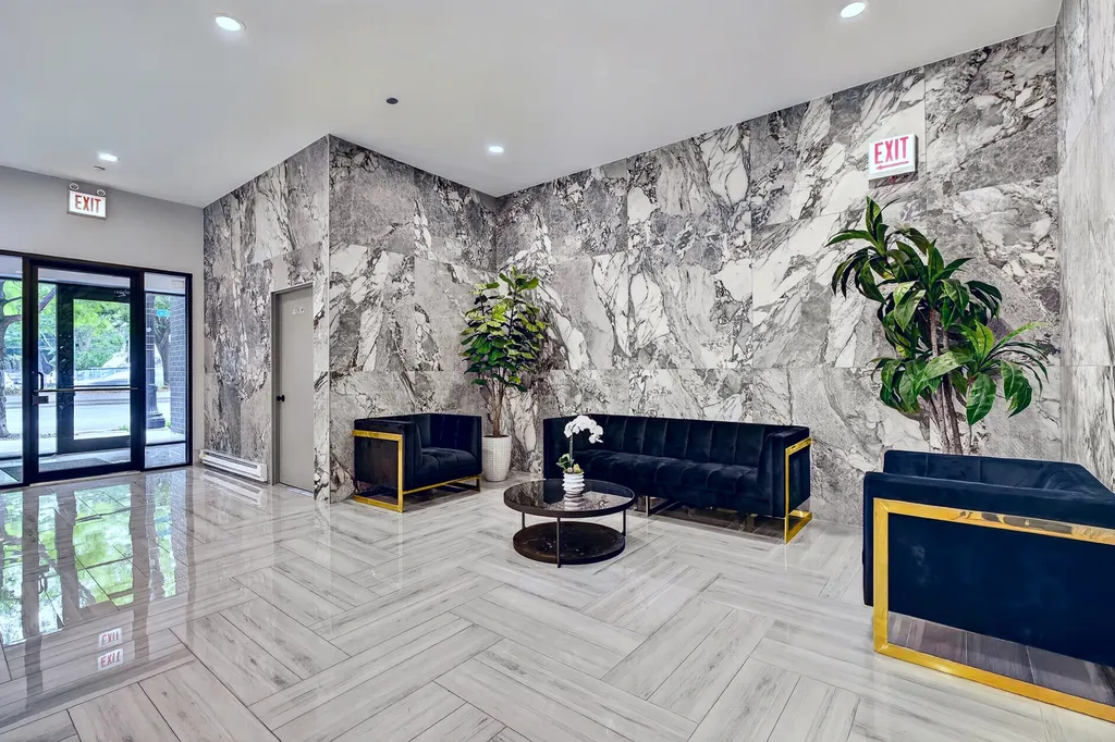 2024 West Irving Park Road Chicago IL 60618