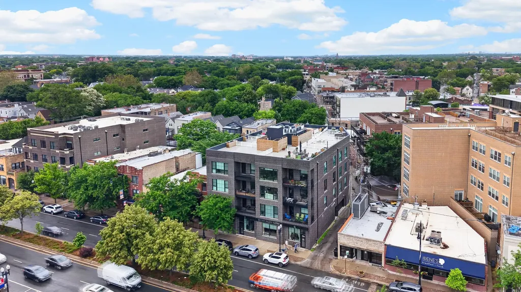 2024 West Irving Park Road Chicago IL 60618