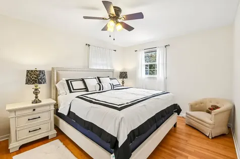 5733 Rose Court Berkeley IL 60163
