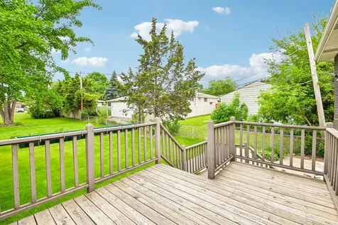 5733 Rose Court Berkeley IL 60163