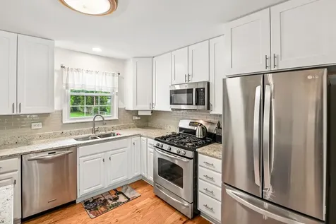 5733 Rose Court Berkeley IL 60163