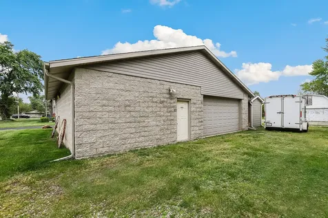 2855 Glenwood Lansing Road Lynwood IL 60411