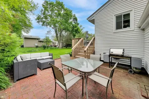 409 Willow Avenue Deerfield IL 60015
