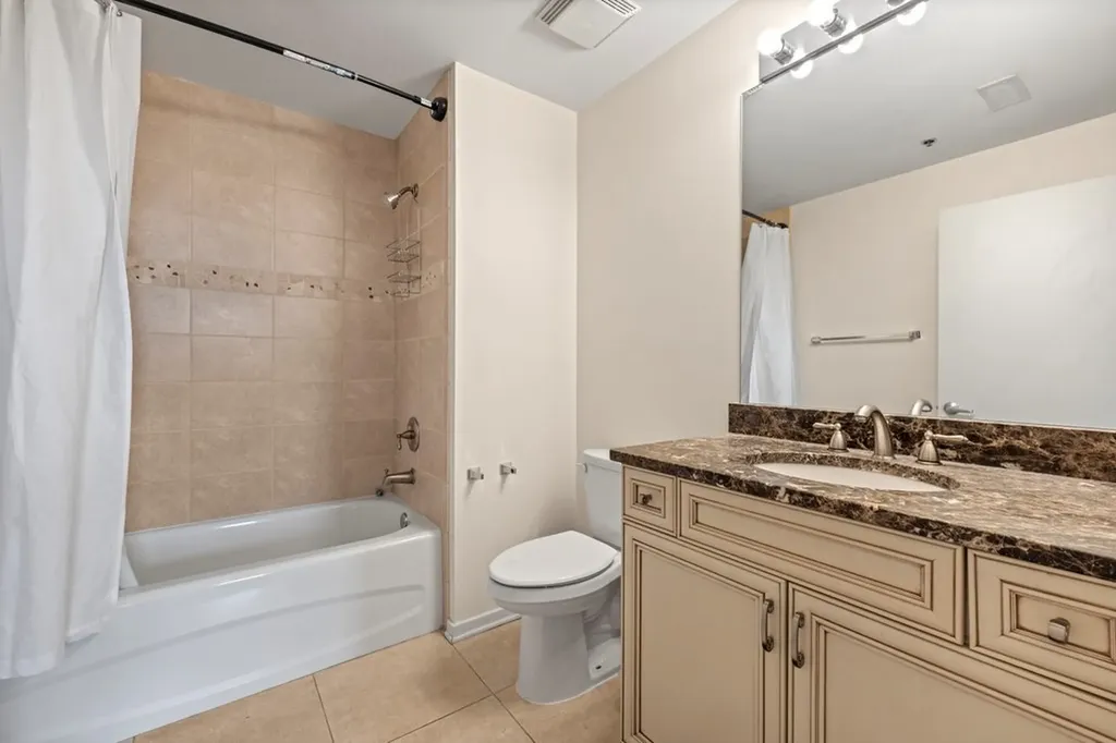 1525 South Sangamon Street Chicago IL 60608