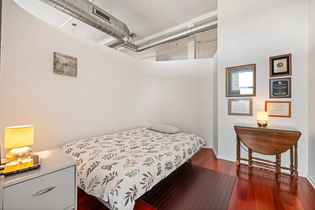 1525 South Sangamon Street Chicago IL 60608