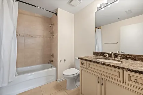 1525 South Sangamon Street Chicago IL 60608