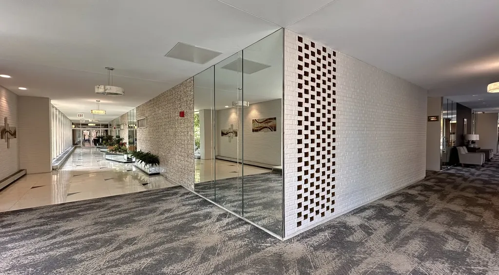 3950 North Lake Shore Drive Chicago IL 60613