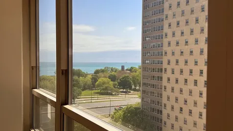 3950 North Lake Shore Drive Chicago IL 60613