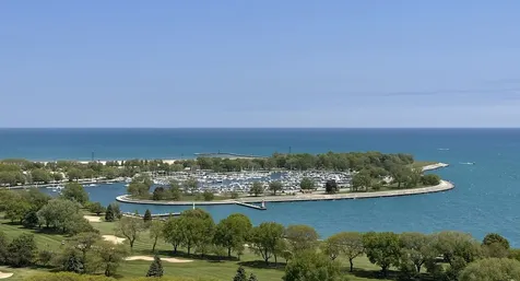 3950 North Lake Shore Drive Chicago IL 60613