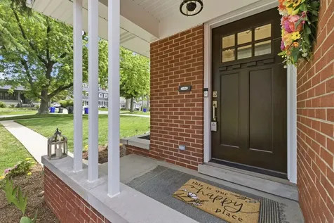 263 Hill Avenue Glen Ellyn IL 60137