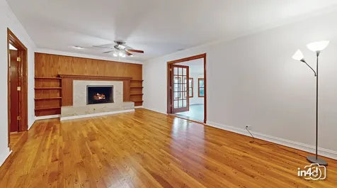 2745 Covert Road Glenview IL 60025