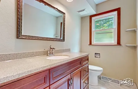 2745 Covert Road Glenview IL 60025