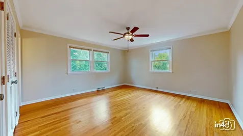 2745 Covert Road Glenview IL 60025