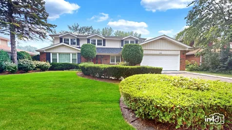2745 Covert Road Glenview IL 60025