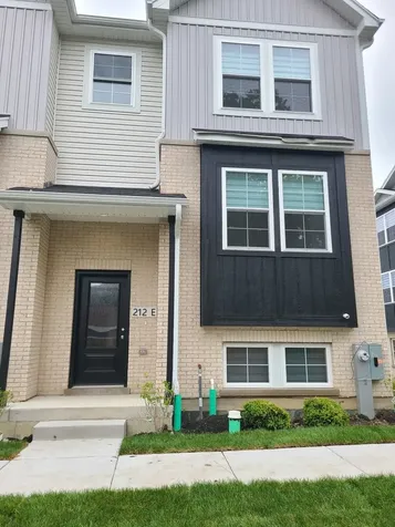 212 Walnut Street N Bensenville IL 60106