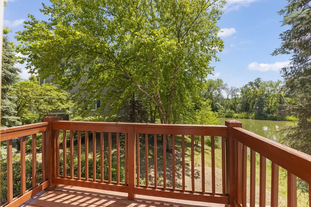 2255 Hudson Circle Aurora IL 60502