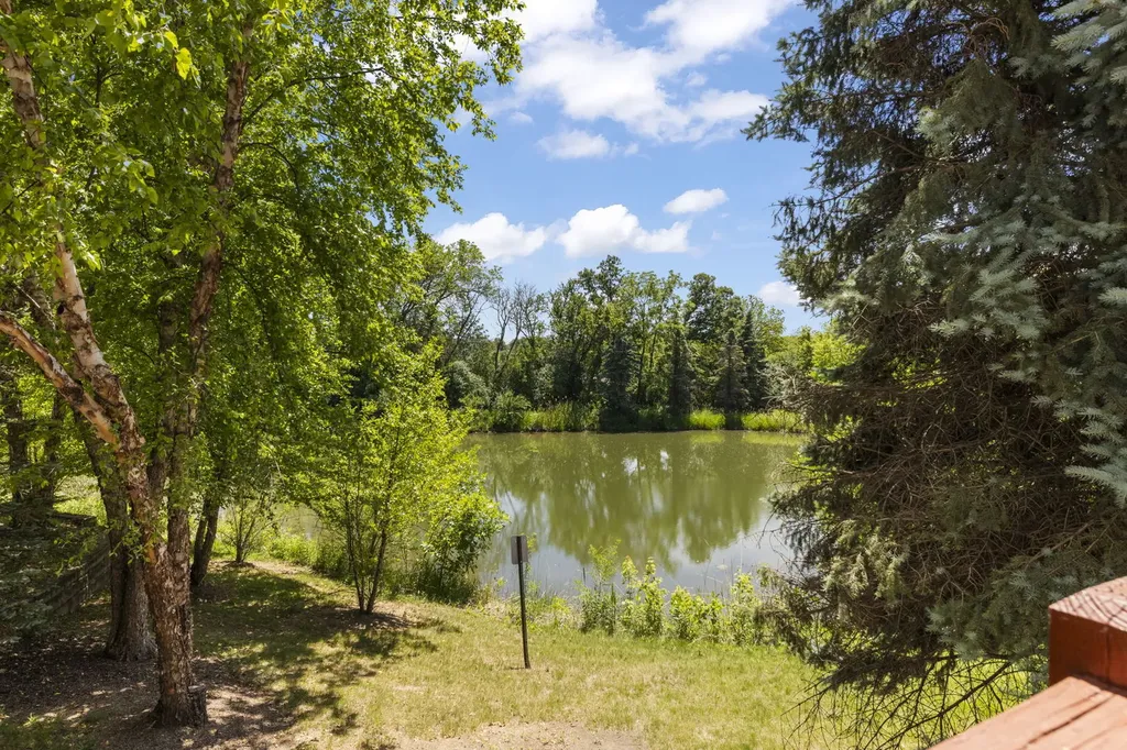 2255 Hudson Circle Aurora IL 60502