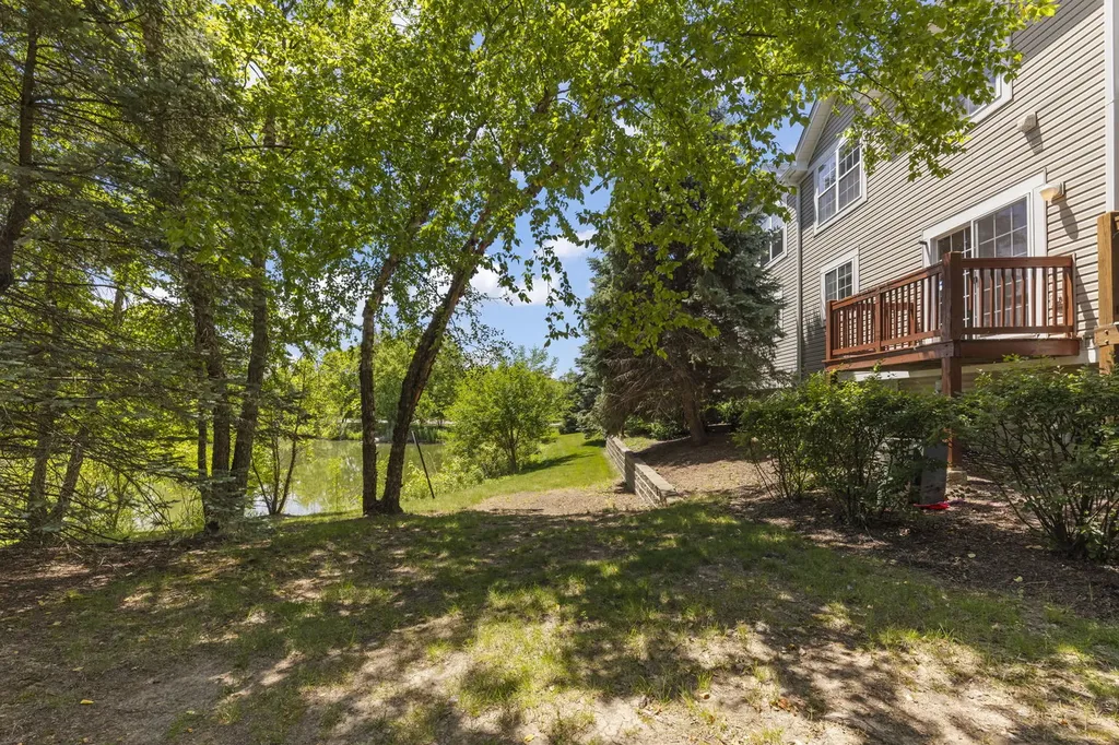 2255 Hudson Circle Aurora IL 60502