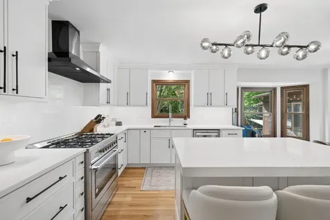 105 Fresno Court Naperville IL 60540