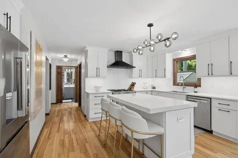 105 Fresno Court Naperville IL 60540