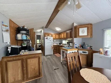 16-17 Woodhaven Lakes Sublette IL 61367