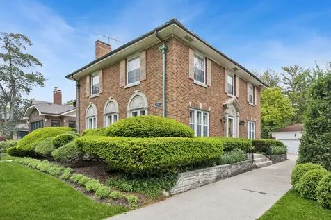 935 Monroe Avenue River Forest IL 60305