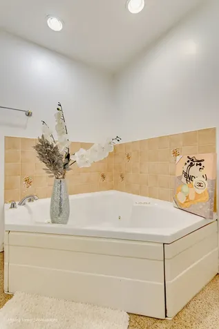 4211 West 135th Street Crestwood IL 60418