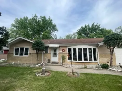 9425 Margail Avenue Des Plaines IL 60016