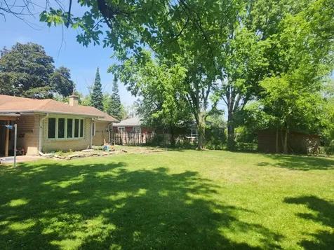 9425 Margail Avenue Des Plaines IL 60016