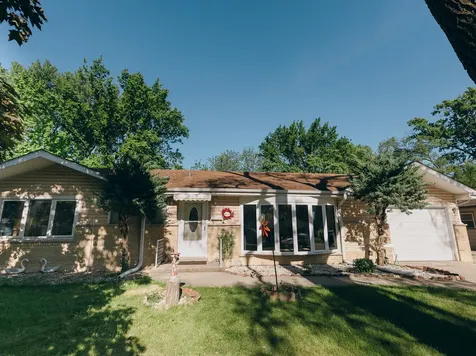 9425 Margail Avenue Des Plaines IL 60016