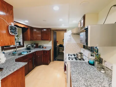 9425 Margail Avenue Des Plaines IL 60016
