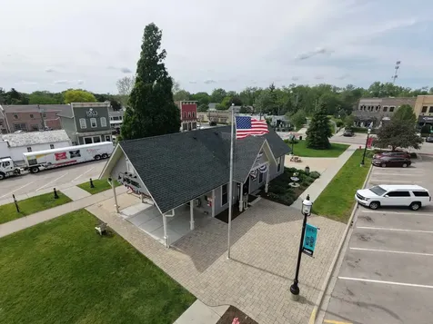 406 Barrington Avenue East Dundee IL 60118