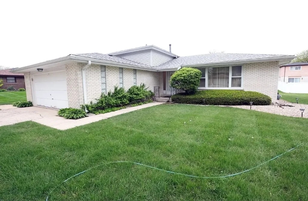 6024 Aspen Lane Matteson IL 60443
